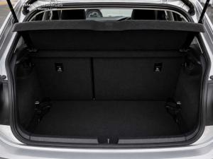 Volkswagen Polo hatch 1.0TSI Life manual - Image 14
