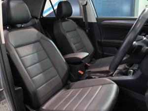 Volkswagen T-Roc 1.4TSI Design - Image 13