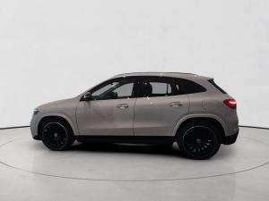 Mercedes-Benz GLA GLA200d Progressive - Image 6