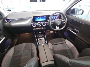 Mercedes-Benz GLA GLA200d Progressive - Image 8