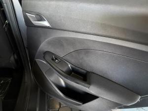 MG MG3 1.5 Comfort manual - Image 25