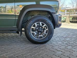 Suzuki Jimny 1.5 GLX AllGrip 3-door auto - Image 12