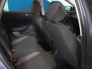 Volkswagen Polo hatch 1.0TSI Life manual - Image 12