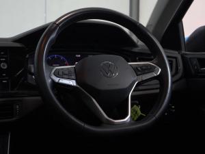 Volkswagen Polo hatch 1.0TSI Life manual - Image 18