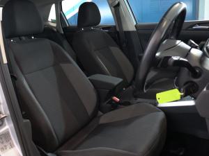 Volkswagen Polo hatch 1.0TSI Life auto - Image 9