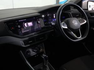 Volkswagen Polo hatch 1.0TSI Life auto - Image 12