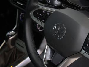 Volkswagen Polo hatch 1.0TSI Life auto - Image 15