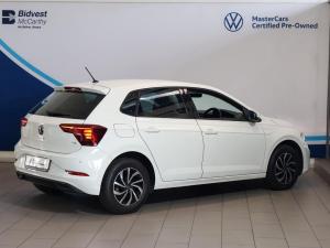 Volkswagen Polo hatch 1.0TSI Life auto - Image 5