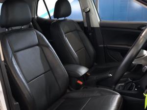 Volkswagen T-Cross 1.0TSI 85kW Comfortline - Image 10