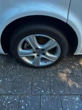 Volkswagen Caravelle 2.0BiTDI Highline 4Motion - Image 12