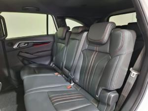 Isuzu mu-X 3.0TD Onyx XT 4WD - Image 10