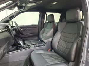 Isuzu D-Max 3.0TD double cab V-Cross - Image 11