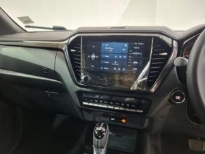 Isuzu D-Max 3.0TD double cab V-Cross - Image 8