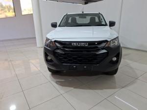 Isuzu D-Max 1.9TD single cab L manual - Image 4