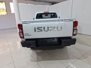 Isuzu D-Max 1.9TD single cab L manual - Image 5