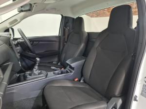 Isuzu D-Max 1.9TD single cab L manual - Image 8
