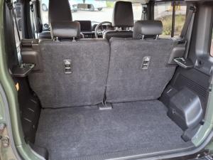 Suzuki Jimny 1.5 GLX AllGrip 5-door manual - Image 10