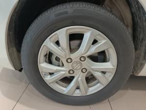 Suzuki Swift 1.2 GL+ auto - Image 8