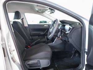Volkswagen Polo hatch 1.0TSI - Image 11