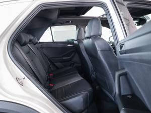 Volkswagen T-Roc 2.0TSI 4Motion R-Line - Image 20
