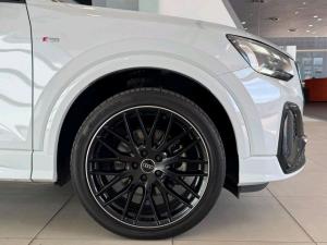 Audi Q2 35TFSI Black Edition - Image 7
