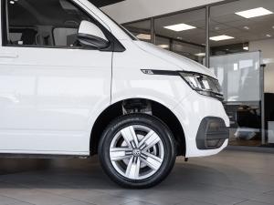 Volkswagen Transporter 2.0TDI Kombi SWB Trendline auto - Image 14