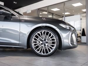 Audi A5 sedan TFSI S line - Image 14