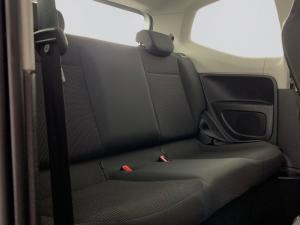 Volkswagen Take UP! 1.0 3-Door - Image 20