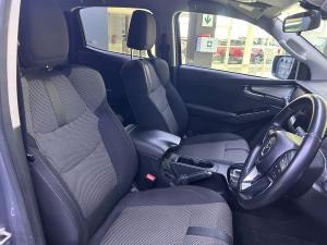 Mazda BT-50 3.0TD double cab 4x4 Individual - Image 26