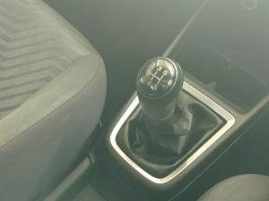 Suzuki Swift 1.2 GL manual - Image 21