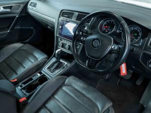 Volkswagen Golf 1.4TSI Comfortline - Image 11