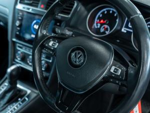 Volkswagen Golf 1.4TSI Comfortline - Image 19