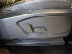 Ford Ranger 3.2TDCi double cab Hi-Rider Wildtrak auto - Image 11