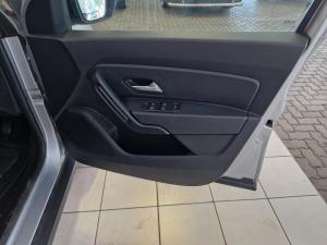 Renault Duster 1.5dCi Zen auto - Image 16