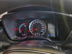 Toyota Corolla Cross 1.8 Xi - Image 15