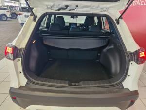 Toyota Corolla Cross 1.8 Xi - Image 8
