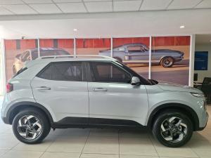 Hyundai Venue 1.0T Fluid auto - Image 4