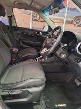 Hyundai Venue 1.0T Fluid auto - Image 8