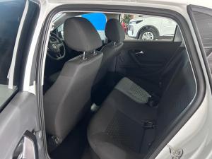 Volkswagen Polo Vivo hatch 1.4 - Image 9