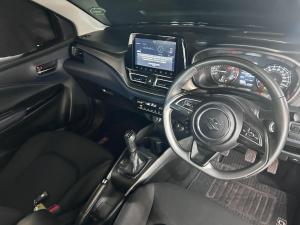 Suzuki Baleno 1.5 GLX manual - Image 9