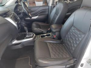 Nissan Navara 2.5DDTi double cab LE Plus - Image 13