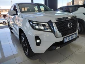 Nissan Navara 2.5DDTi double cab LE Plus - Image 18
