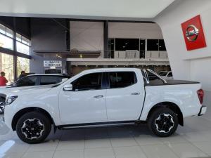 Nissan Navara 2.5DDTi double cab LE Plus - Image 7