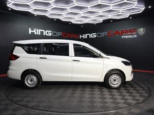 Toyota Rumion 1.5 S - Image 5
