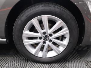 Volkswagen Polo Vivo hatch 1.4 Trendline - Image 10