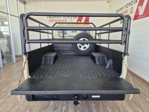 Toyota Land Cruiser 79 4.5D-4D LX V8 single cab - Image 12