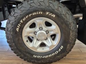 Toyota Land Cruiser 79 4.5D-4D LX V8 single cab - Image 13