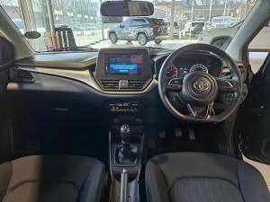 Toyota Starlet 1.5 XS manual - Image 6