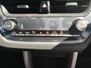 Toyota Corolla Cross 1.8 XS - Image 15