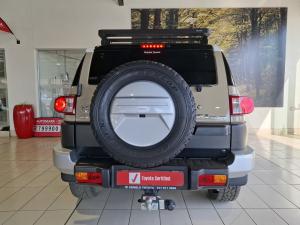 Toyota FJ Cruiser FJ Cruiser - Image 5